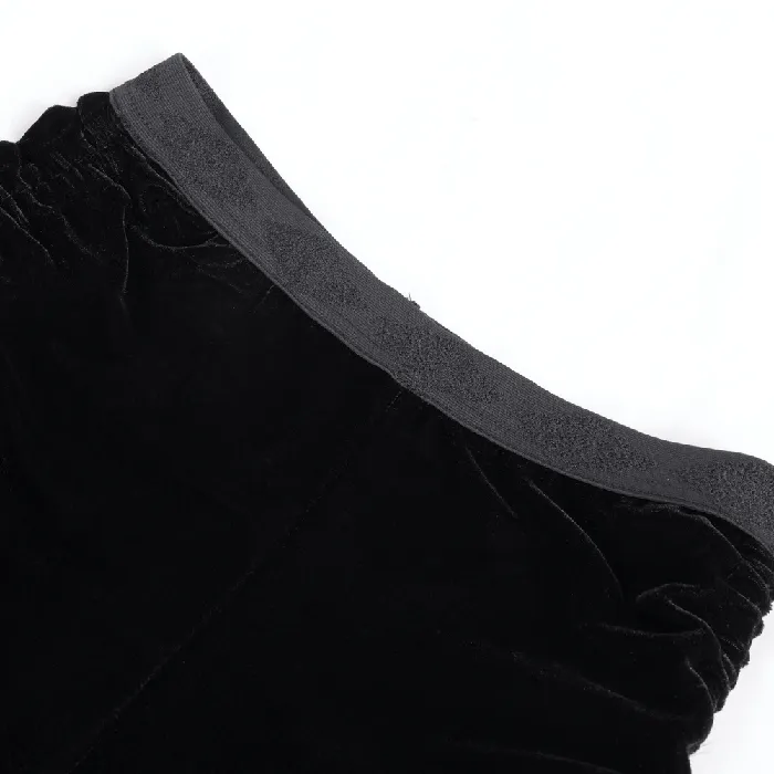 EVEs SECRETS Vibrators Elegant Shorts Featuring Ruffles and Feather Accents