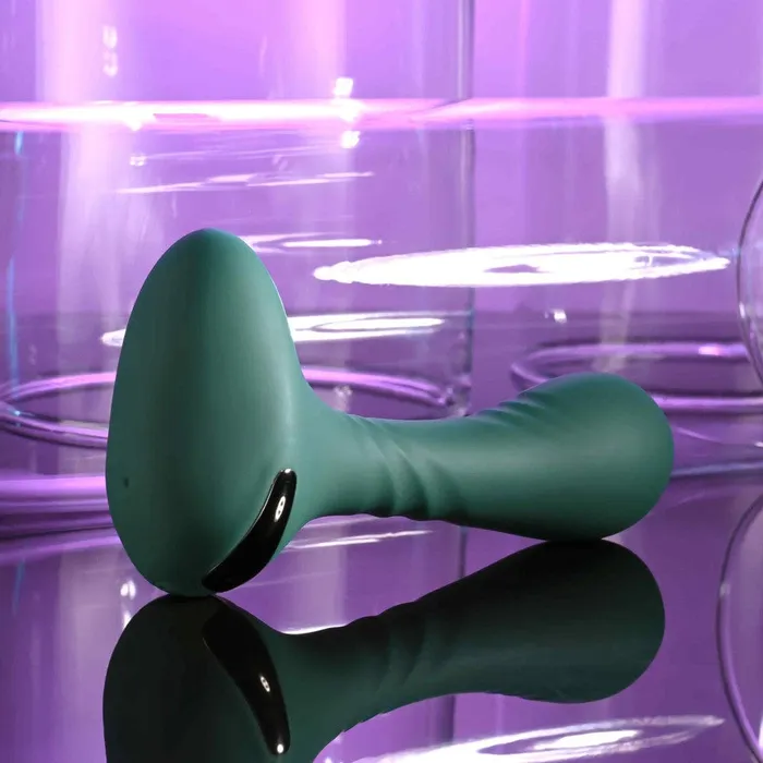 Evolved Anal Evolved Gender X Goes Anywhere Vibrating Prostate Massager Green